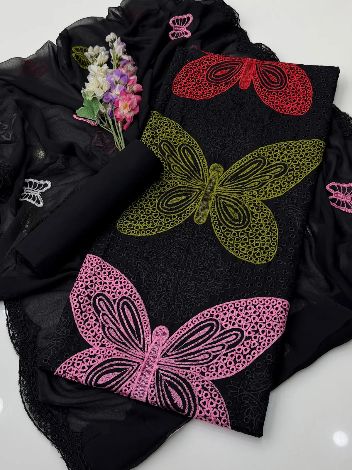 Ar butterfly lawn