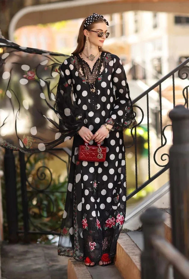 Noor by sadia