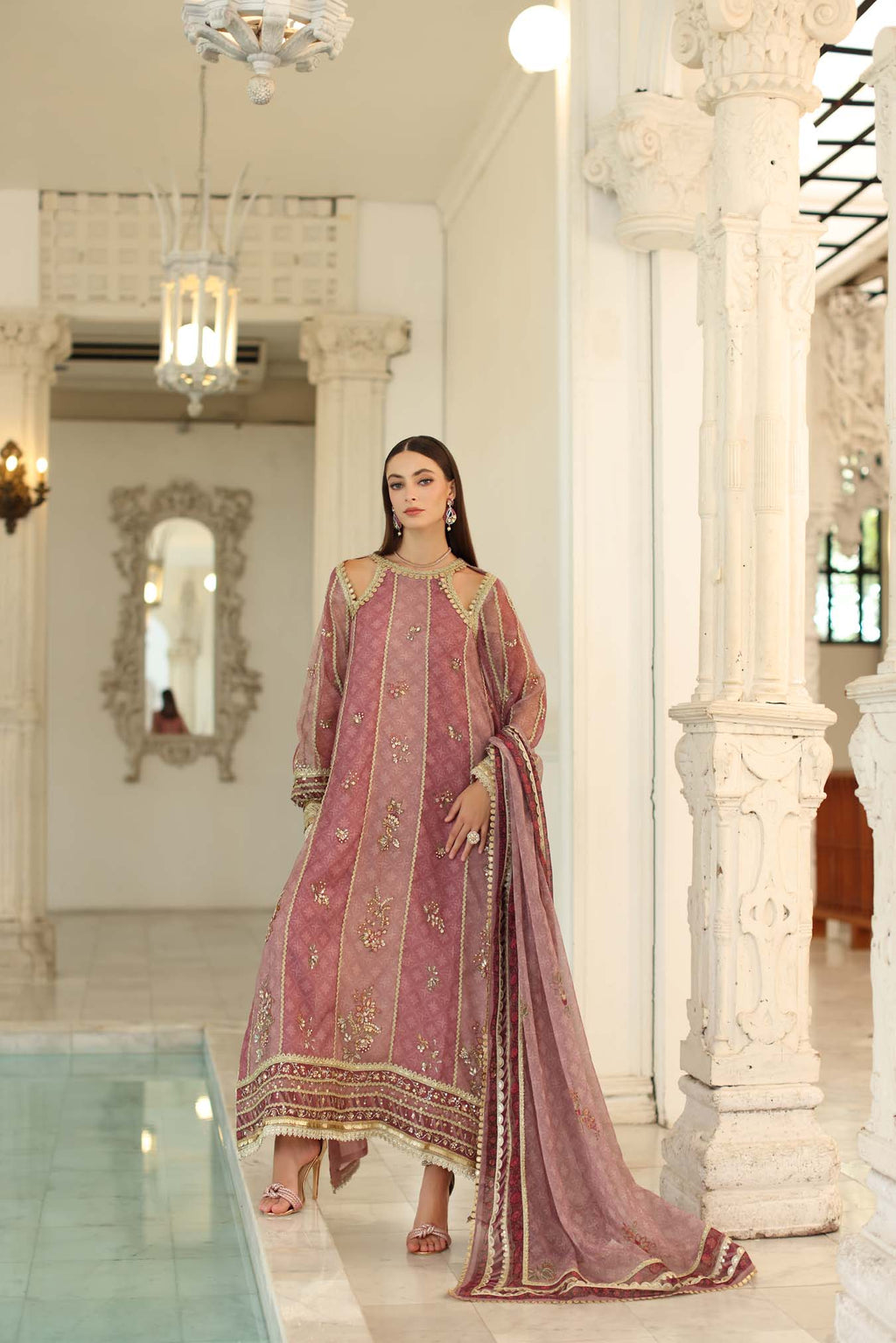 Noor by sadia