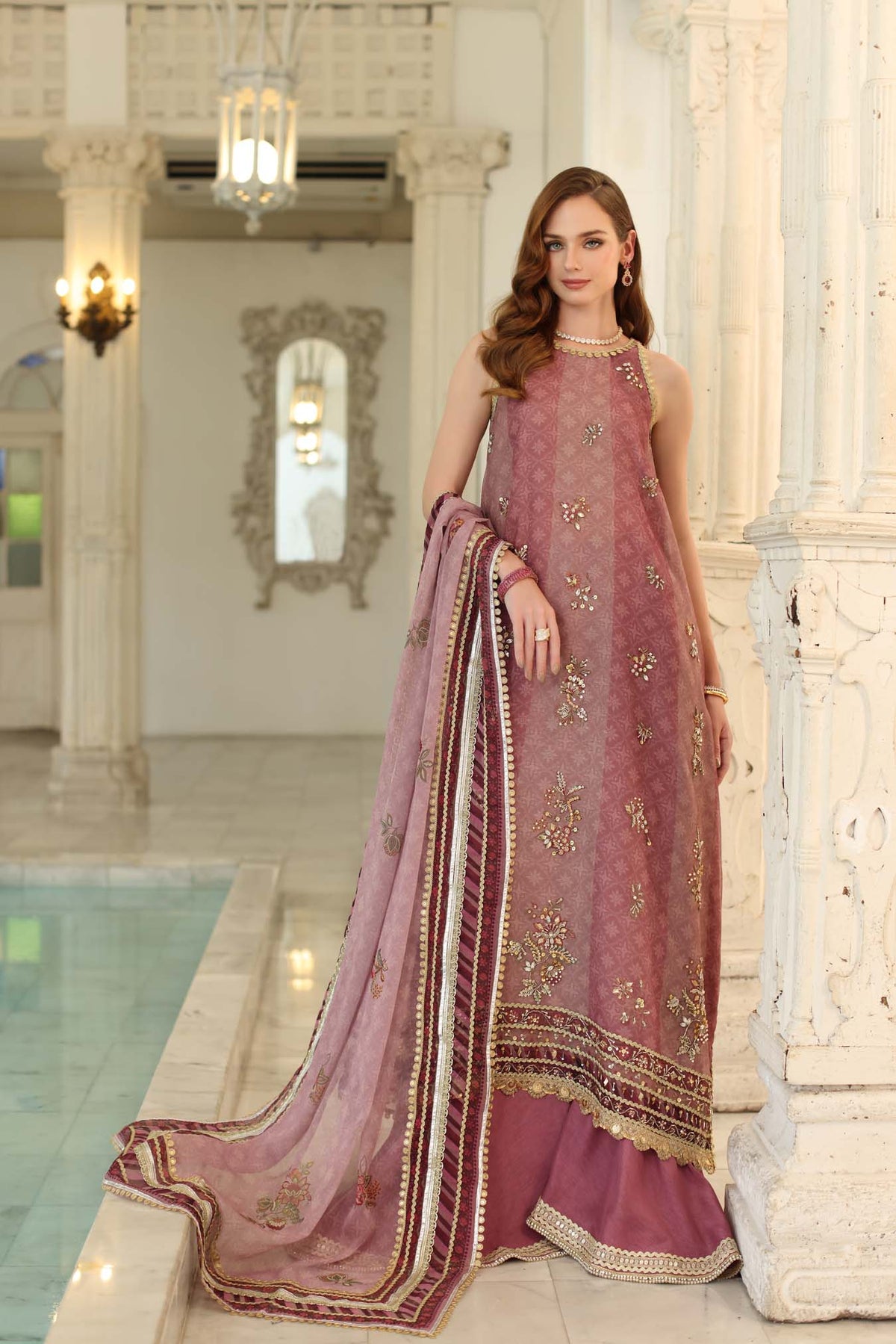 Noor by sadia