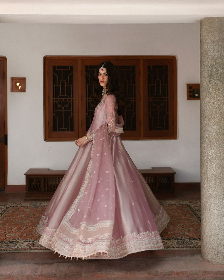 Faiza saqlain